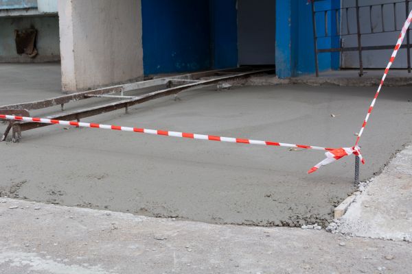 Cost of Garage Concrete Replacement in Pearland