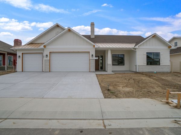 Cost of Driveway Apron Paving in Pearland