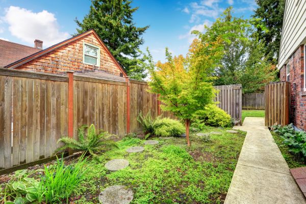 Backyard Walkway Construction in Pearland